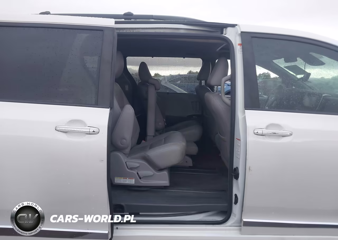 2018 Toyota Sienna Xle 8 Passenger VIN:5TDYZ3DC6JS912130 - 8