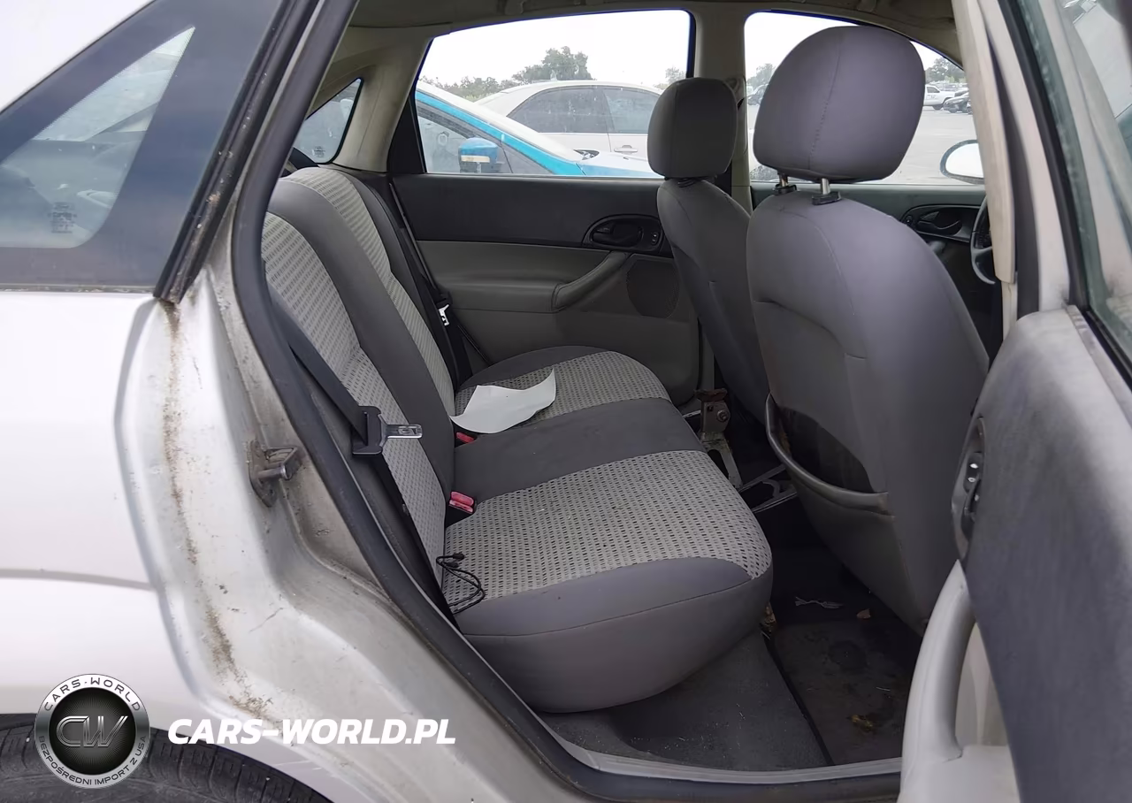 2007 Ford Focus S-Se-Ses VIN:1FAFP34NX7W225875 - 8
