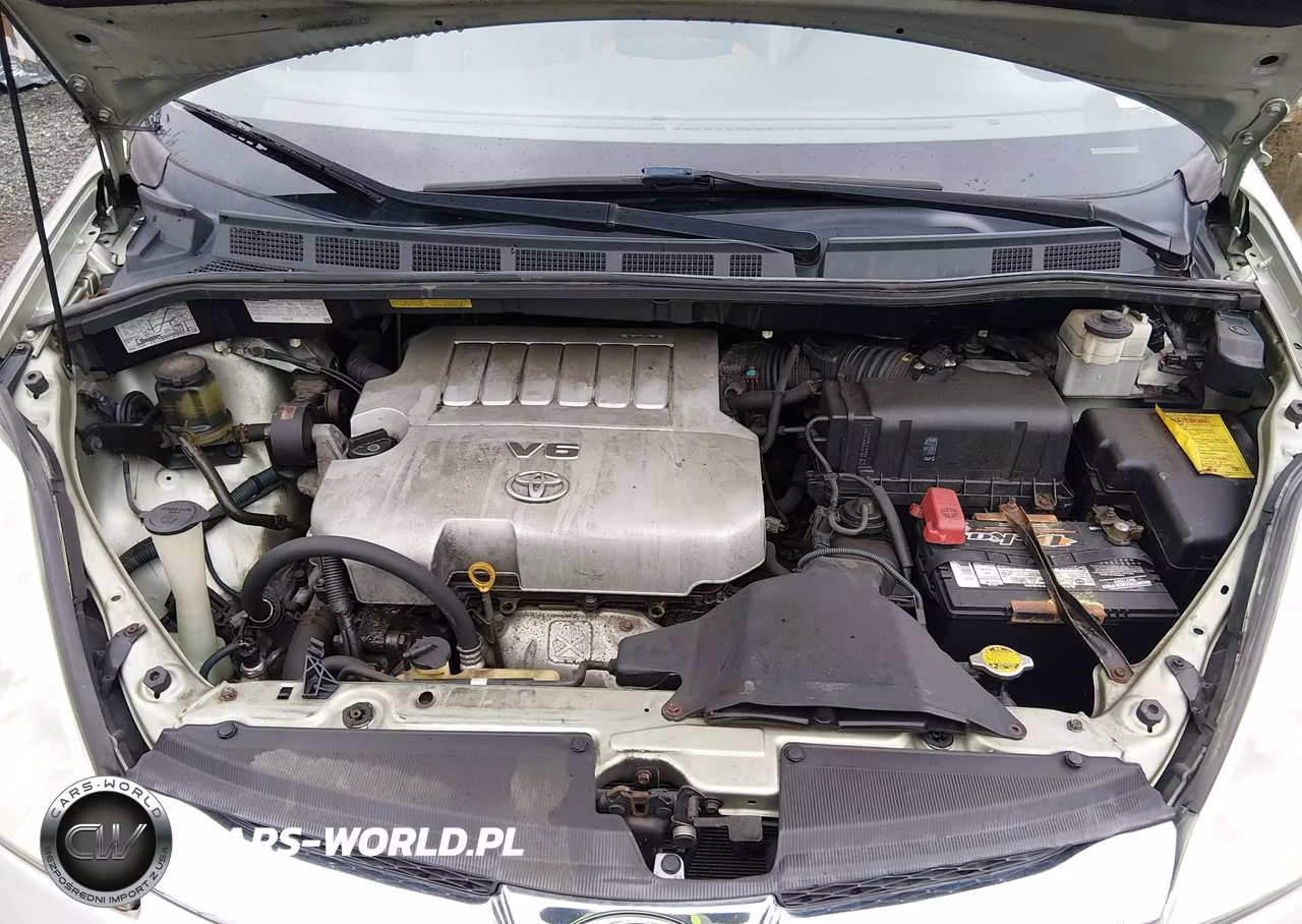 2010 Toyota Sienna Limited VIN:5TDDK4CC6AS032586 - 10