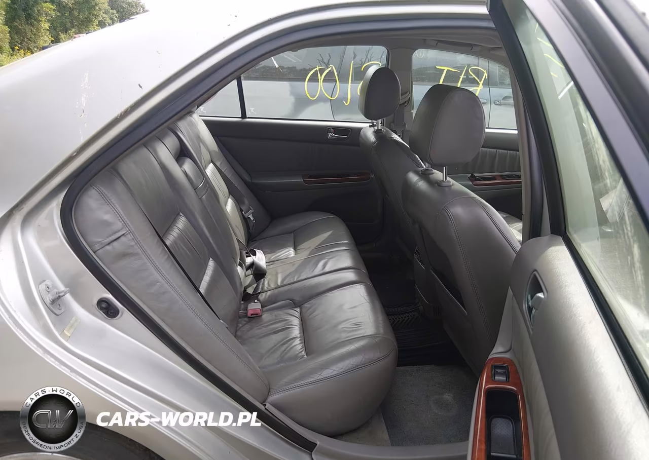 2003 Toyota Camry Xle VIN:4T1BF30KX3U547425 - 8