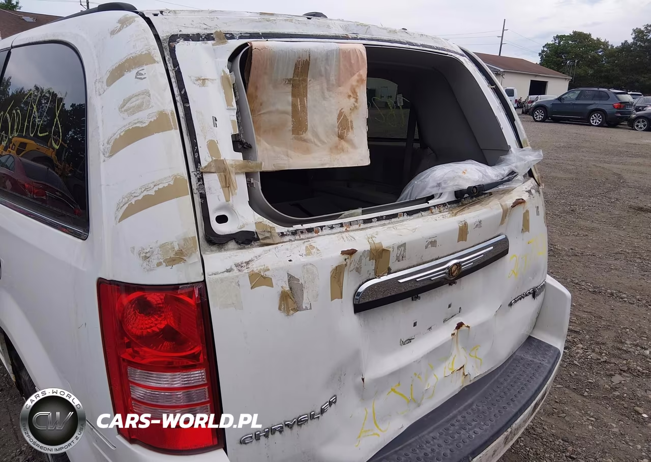 2010 Chrysler Town & Country Touring VIN:2A4RR5D1XAR285501 - 6