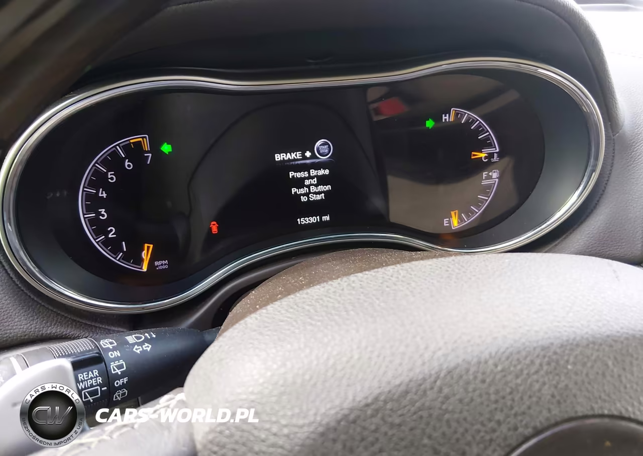 2015 Jeep Grand Cherokee Overland VIN:1C4RJFCG0FC673085 - 14