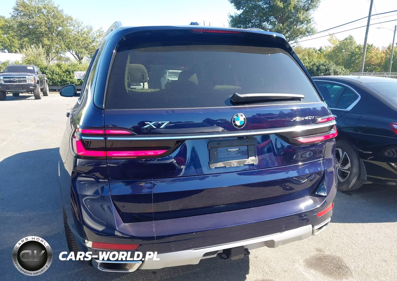 2023 BMW X7 xDrive40I VIN:5UX23EM0XP9R60177 - 17