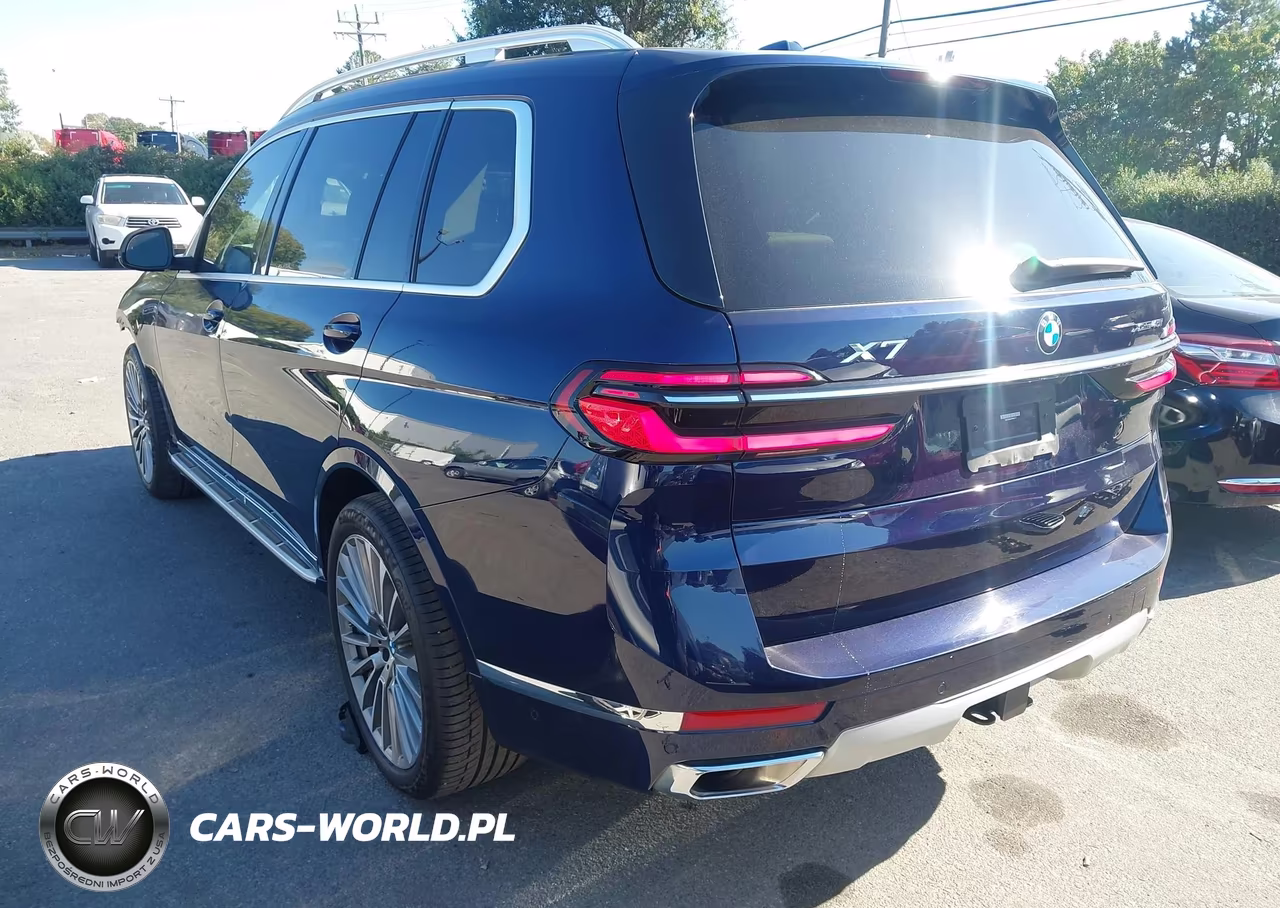 2023 BMW X7 xDrive40I VIN:5UX23EM0XP9R60177 - 3