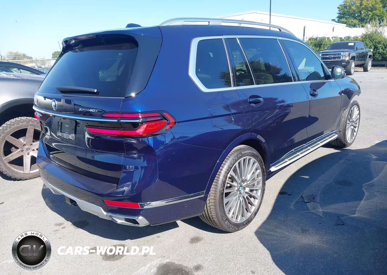 2023 BMW X7 xDrive40I VIN:5UX23EM0XP9R60177 - 4