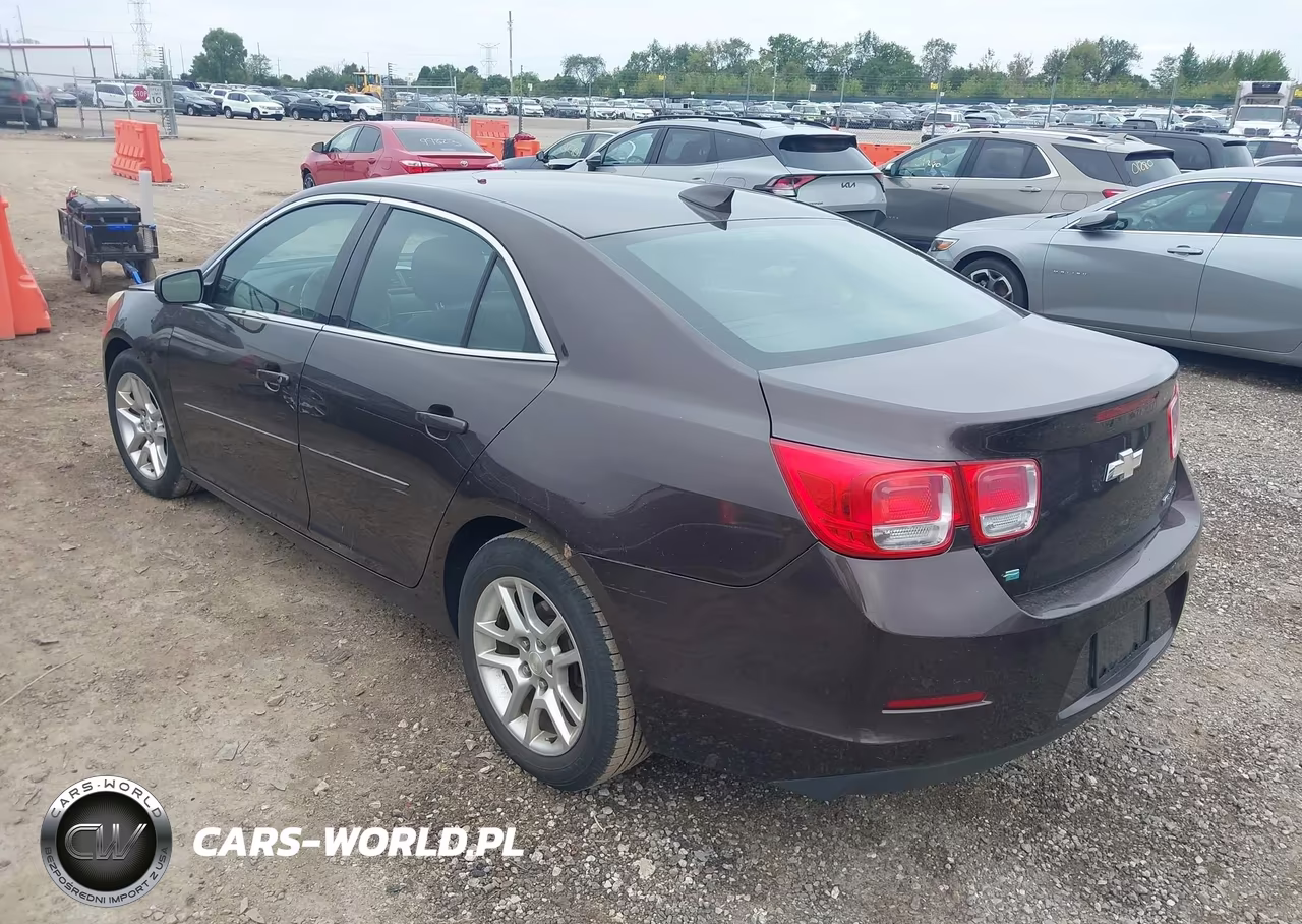 2015 Chevrolet Malibu 1Lt VIN:1G11C5SL1FF182581 - 3