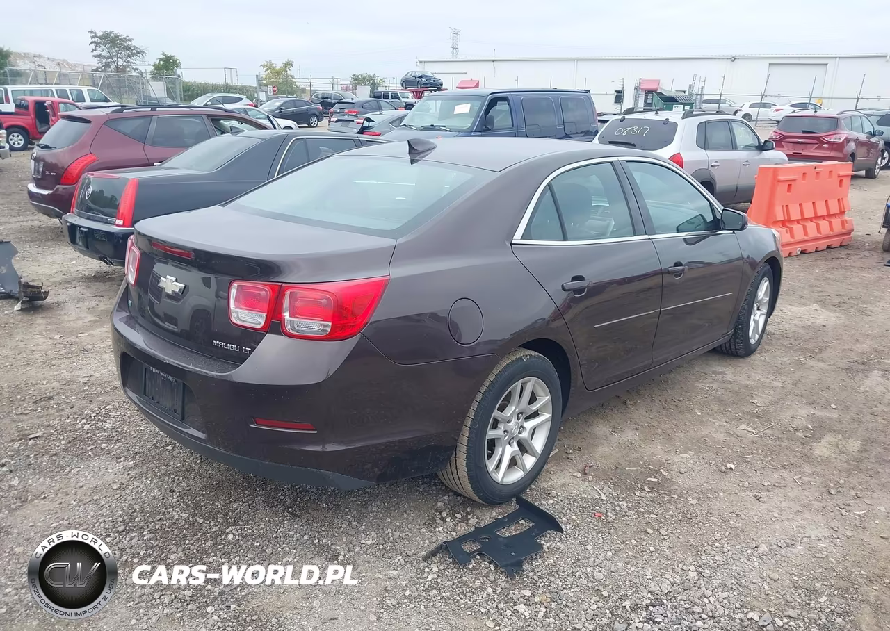 2015 Chevrolet Malibu 1Lt VIN:1G11C5SL1FF182581 - 4