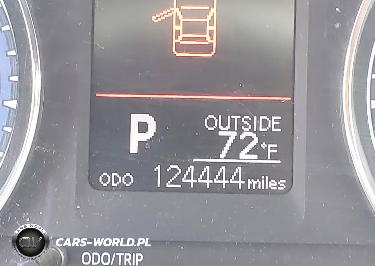 2018 Toyota Corolla Le VIN:5YFBURHE4JP809428 - 15