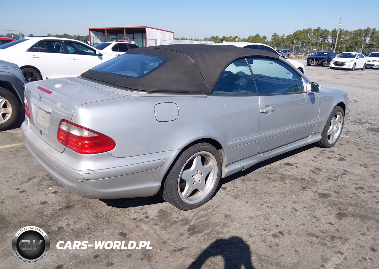 2001 Mercedes-Benz Clk 430 VIN:WDBLK70G81T055421 - 4