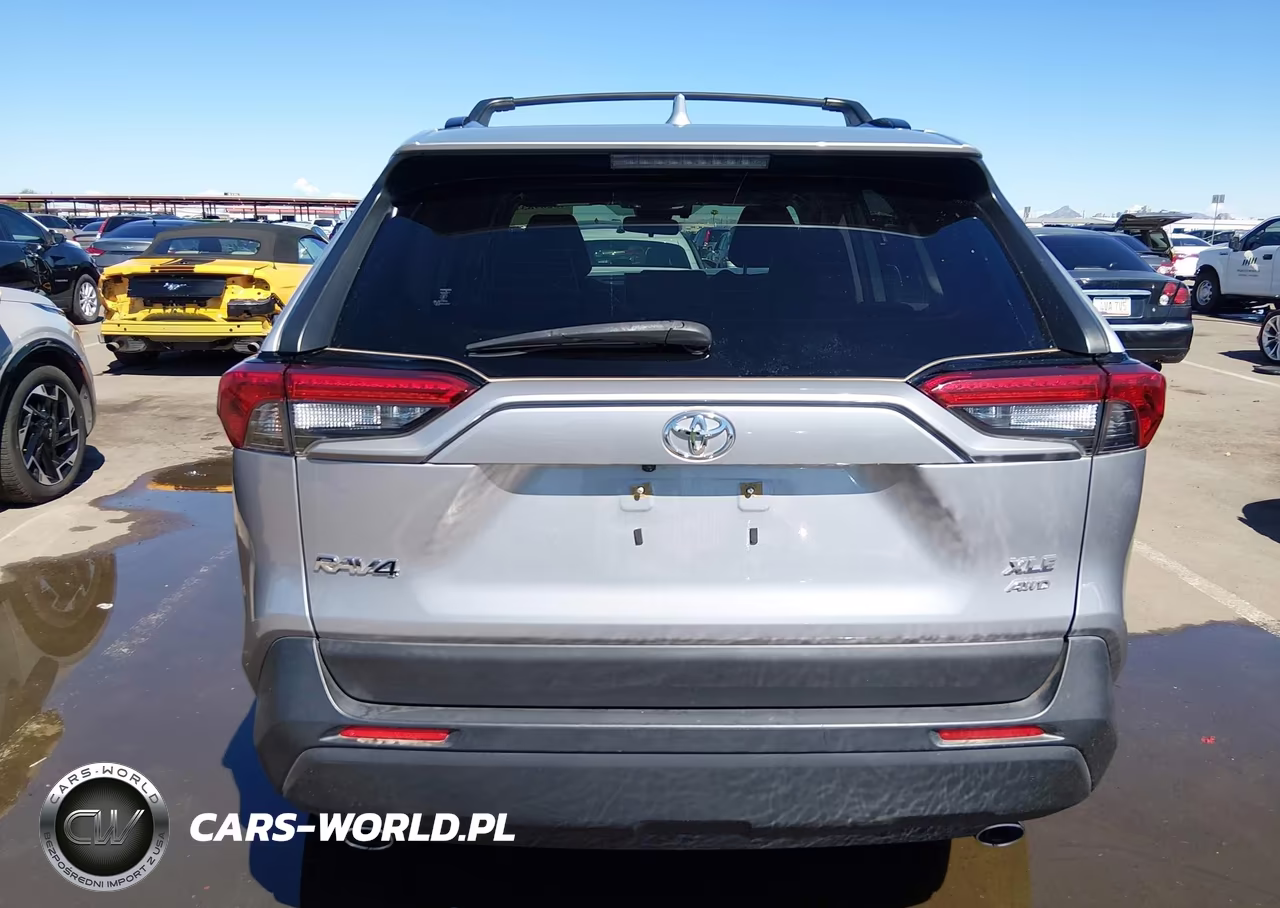 2023 Toyota Rav4 Xle Premium VIN:JTMA1RFV2PD093745 - 16