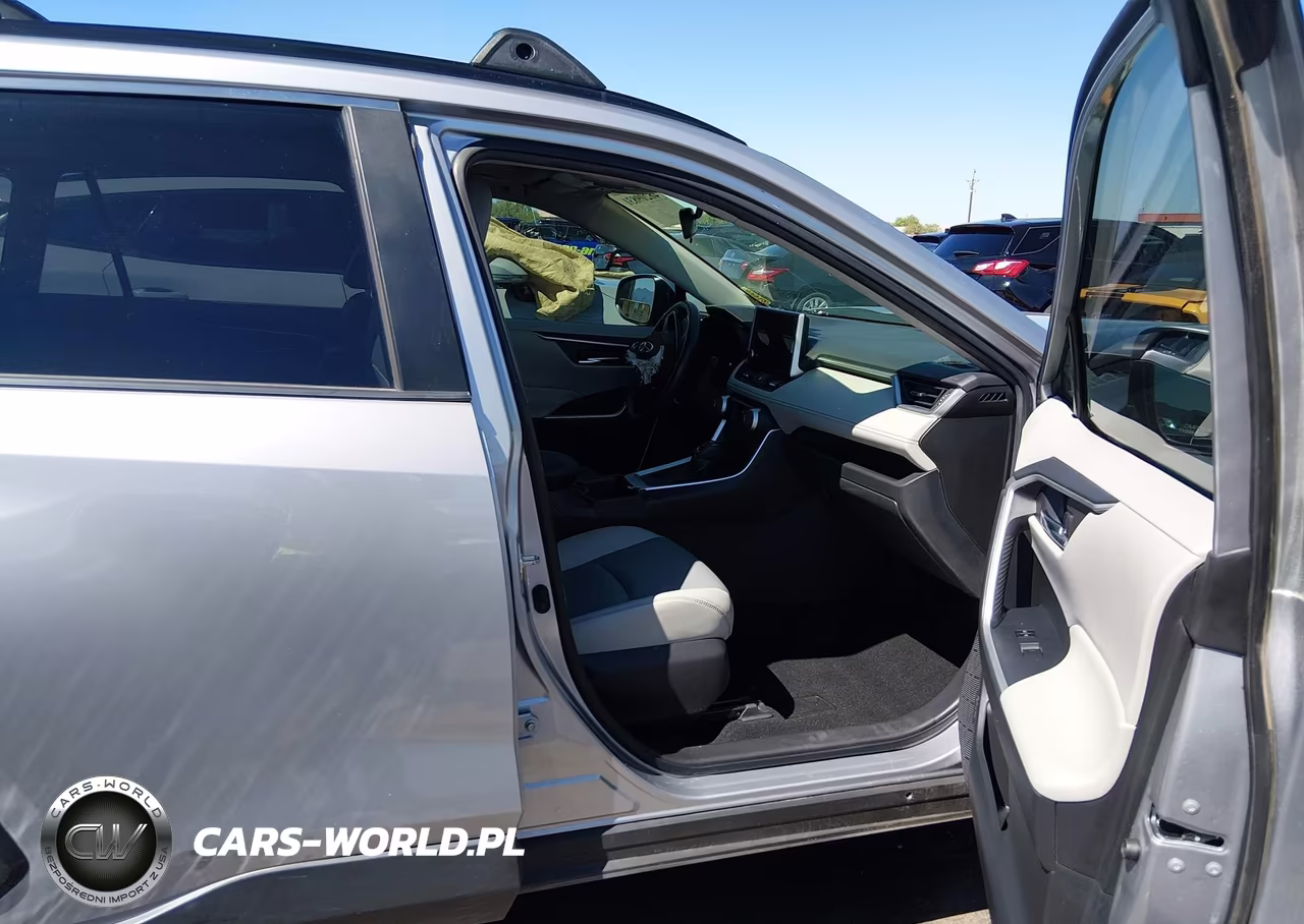 2023 Toyota Rav4 Xle Premium VIN:JTMA1RFV2PD093745 - 5