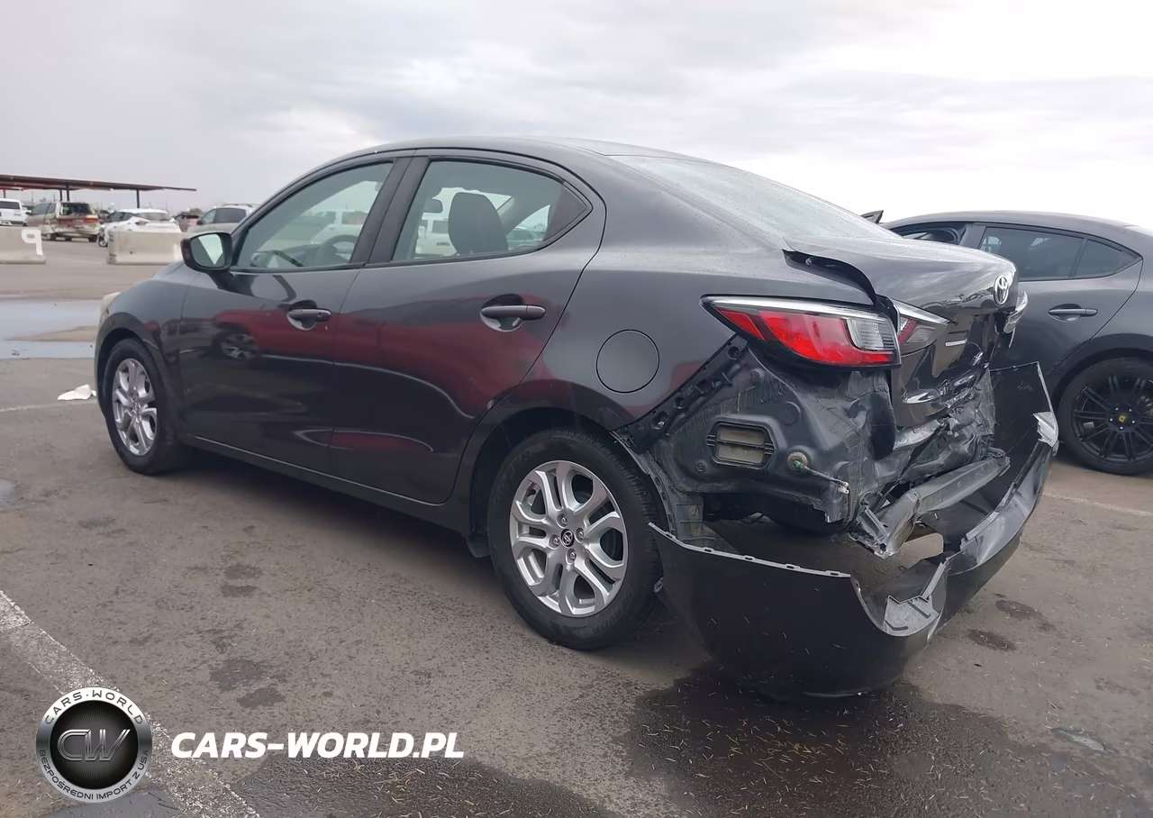 2018 Toyota Yaris Ia VIN:3MYDLBYV1JY303835 - 3