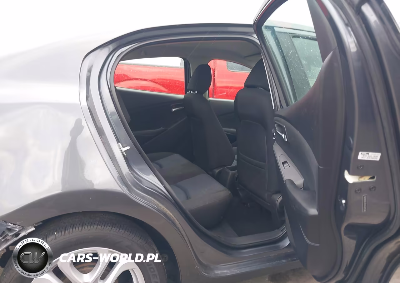 2018 Toyota Yaris Ia VIN:3MYDLBYV1JY303835 - 8