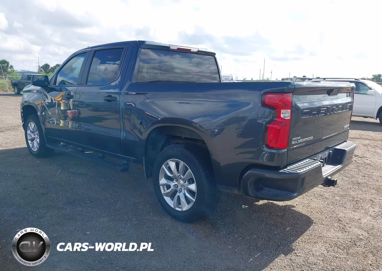 2021 Chevrolet Silverado 1500 VIN:1GCPWBEK7MZ117028 - 3
