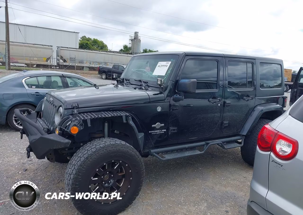 2015 Jeep Wrangler Unlimited Freedom Edition VIN:1C4BJWDG1FL560830 - 14