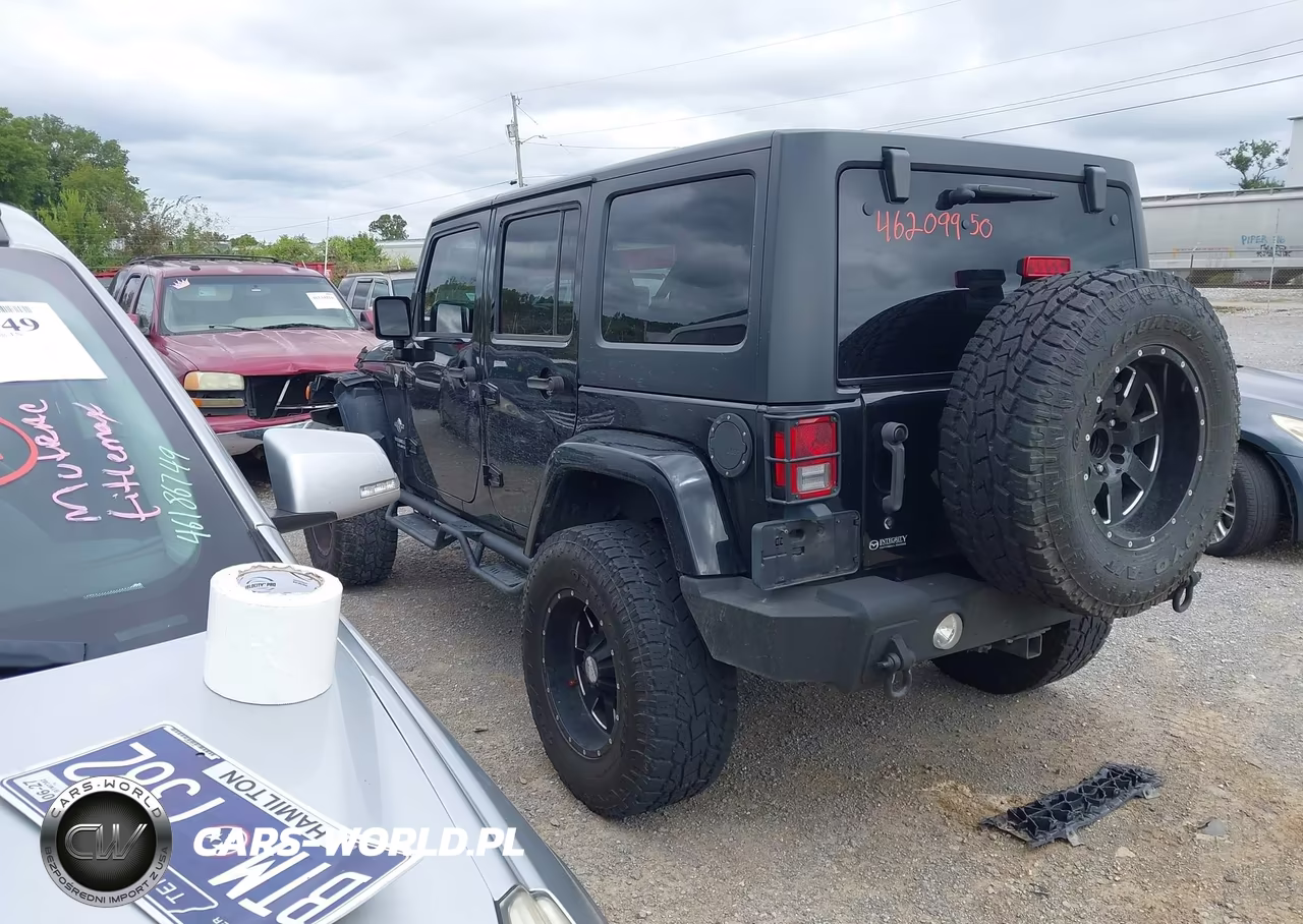 2015 Jeep Wrangler Unlimited Freedom Edition VIN:1C4BJWDG1FL560830 - 3