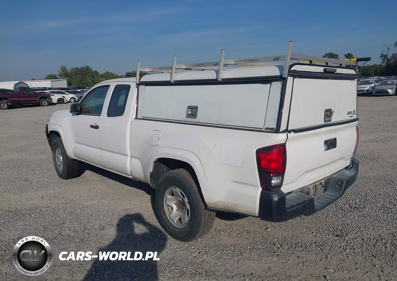 2018 Toyota Tacoma Sr VIN:5TFRX5GN0JX117961 - 3