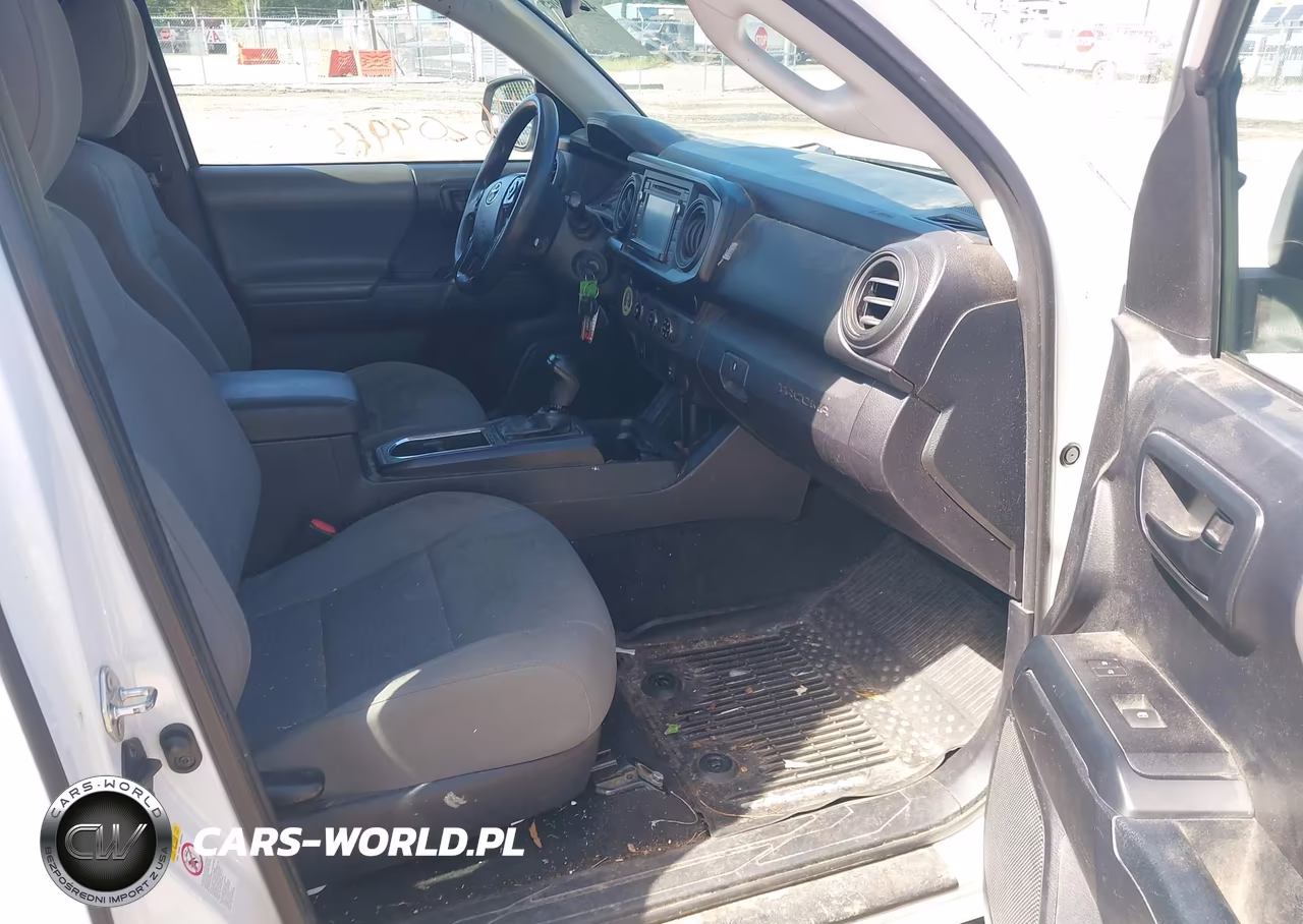 2018 Toyota Tacoma Sr VIN:5TFRX5GN0JX117961 - 5