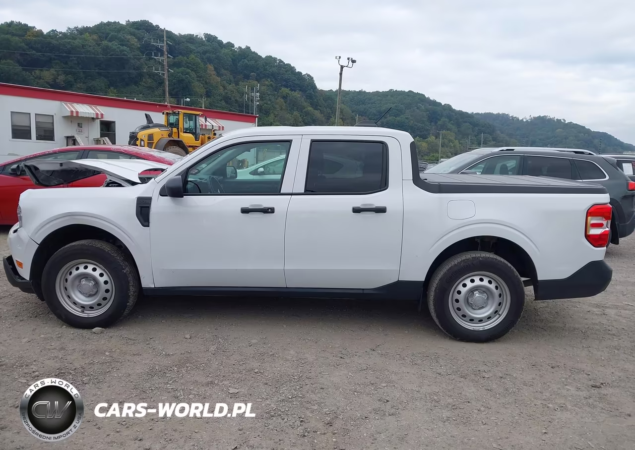 2025 Ford Maverick Xl VIN:3FTTW8B31SRA66044 - 14