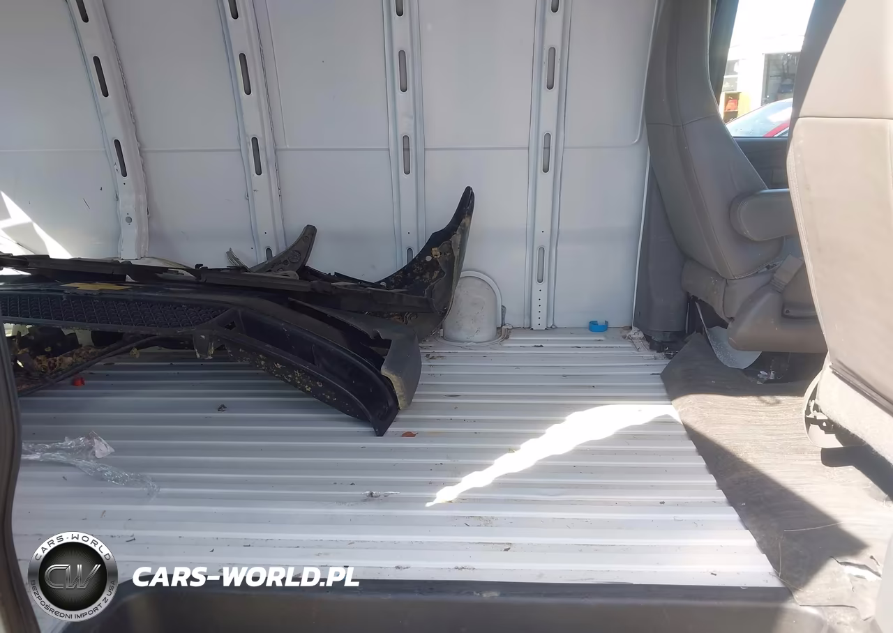 2023 Chevrolet Express Cargo Rwd 2500 Regular Wheelbase Wt VIN:1GCWGAFP8P1258965 - 8