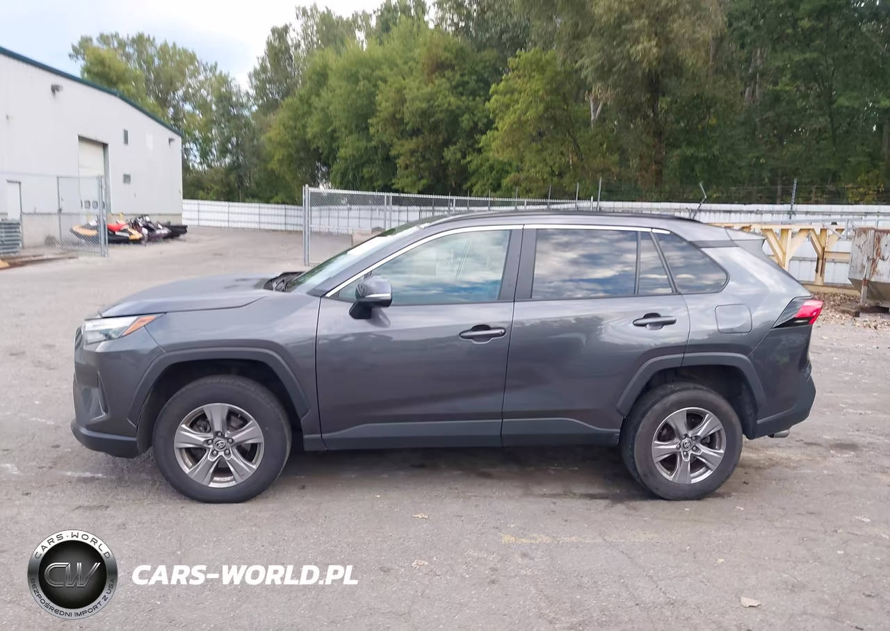 2023 Toyota Rav4 Xle VIN:2T3P1RFVXPC388283 - 14