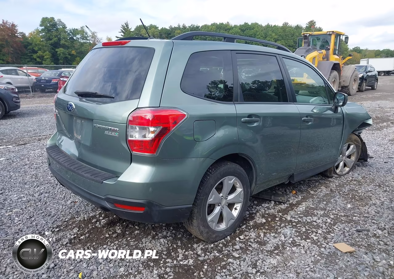 2015 Subaru Forester 2.5I Premium VIN:JF2SJADC2FH573851 - 4