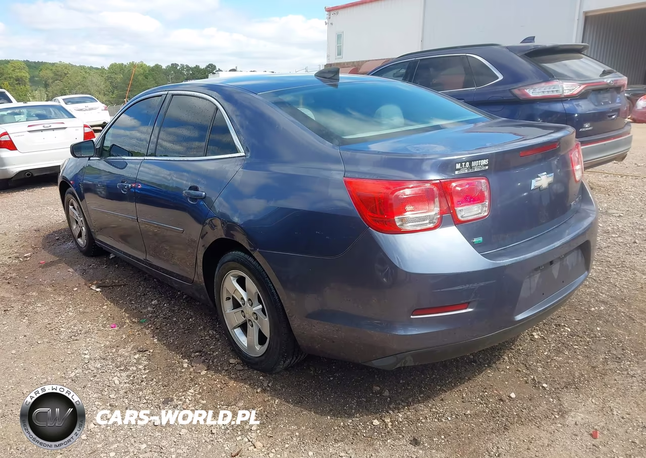 2015 Chevrolet Malibu Ls VIN:1G11B5SL0FF245575 - 3