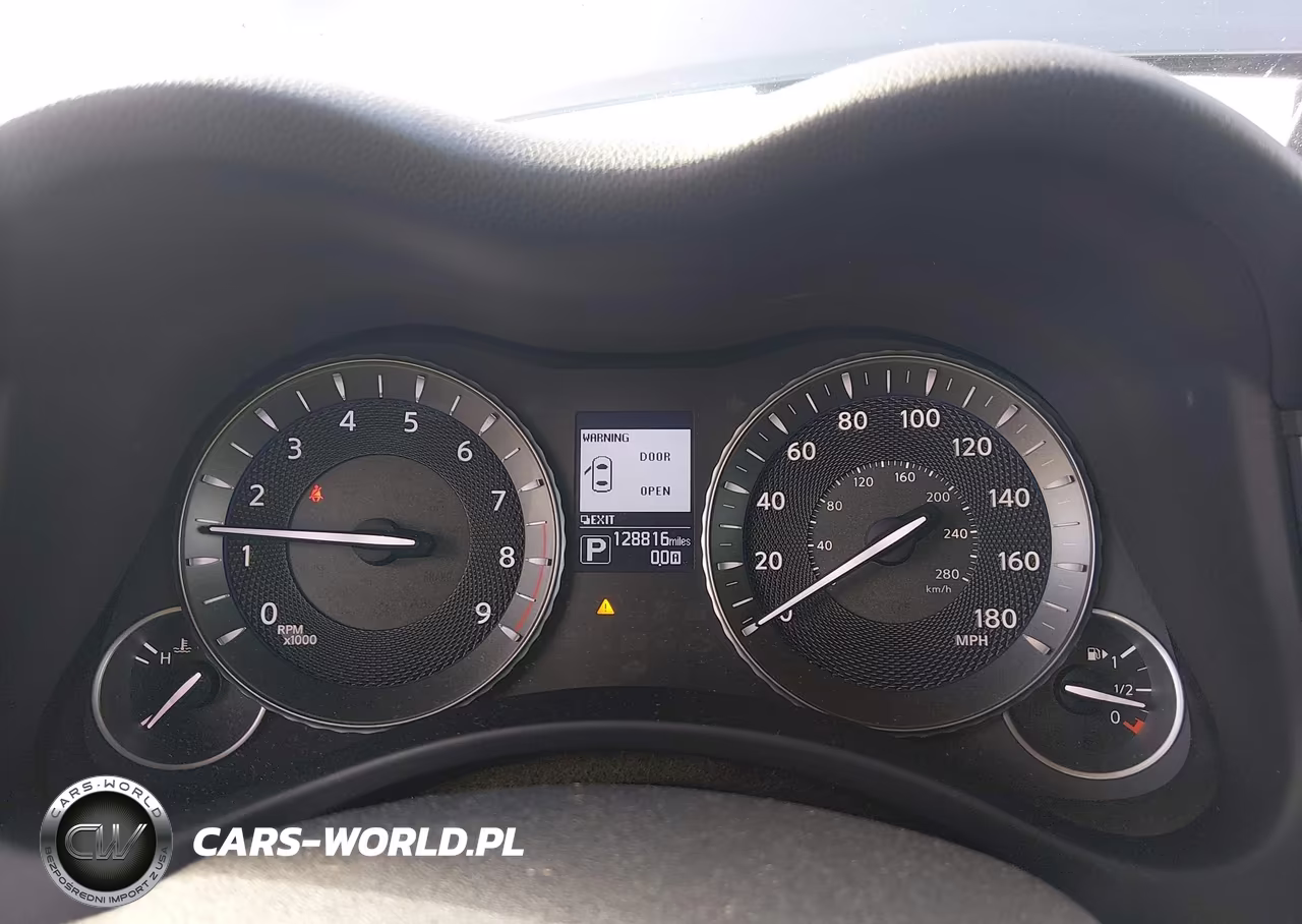 2015 Infiniti Q70 3.7X VIN:JN1BY1AR2FM561440 - 7