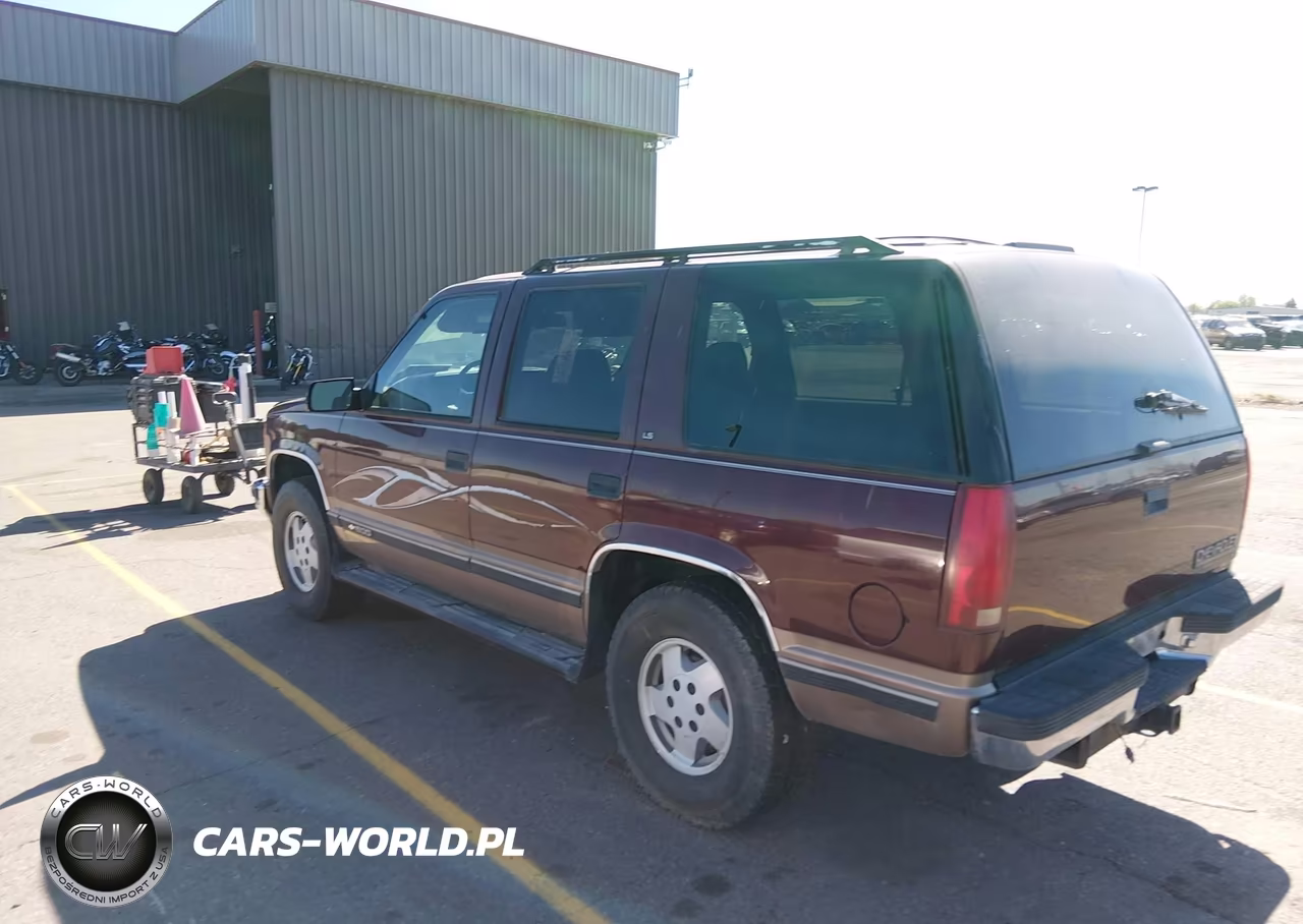 1995 Chevrolet Tahoe K1500 VIN:1GNEK13K7SJ372569 - 3
