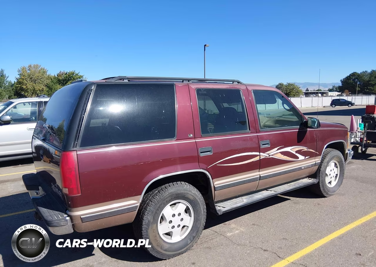 1995 Chevrolet Tahoe K1500 VIN:1GNEK13K7SJ372569 - 4