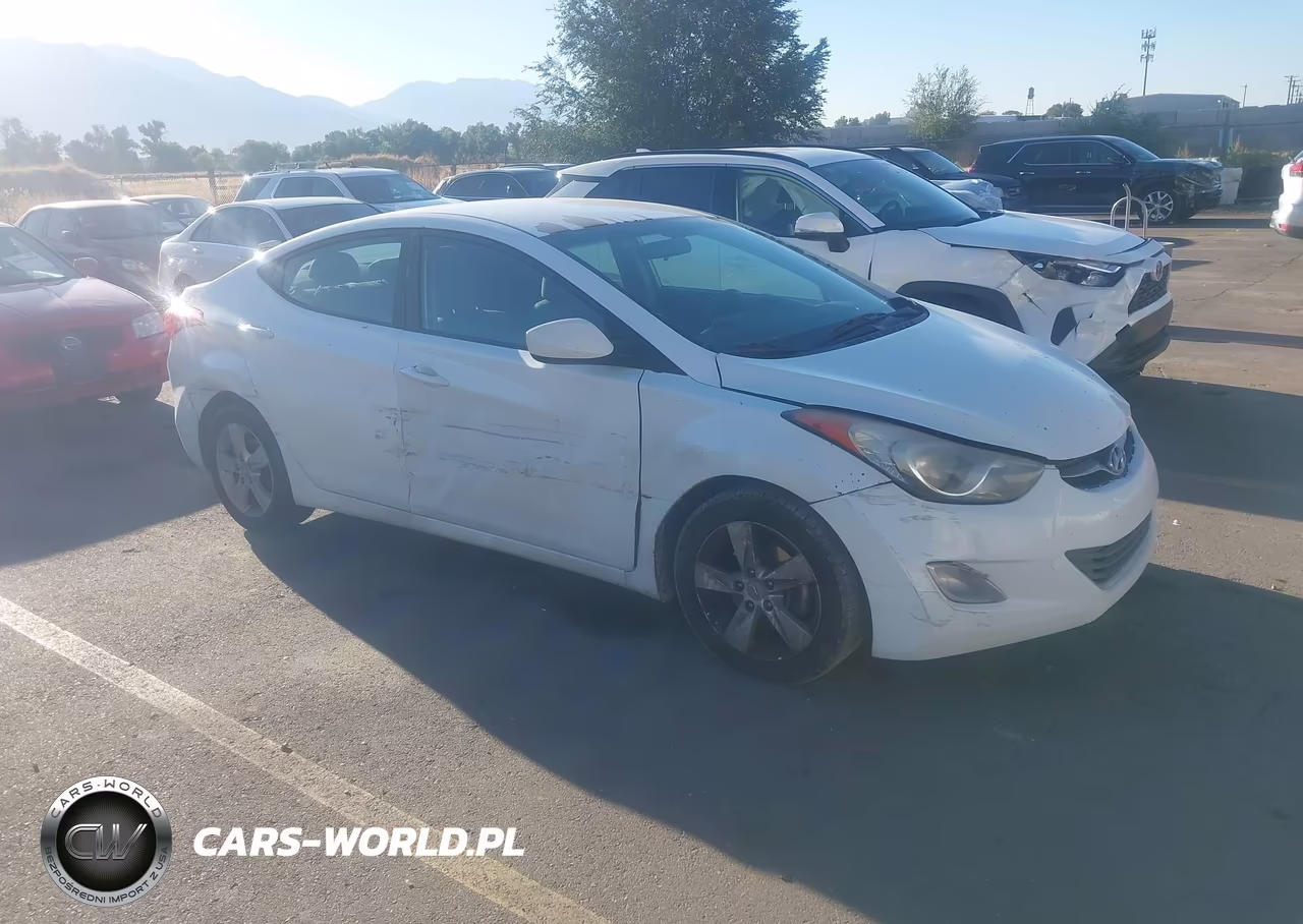 2013 Hyundai Elantra Gls