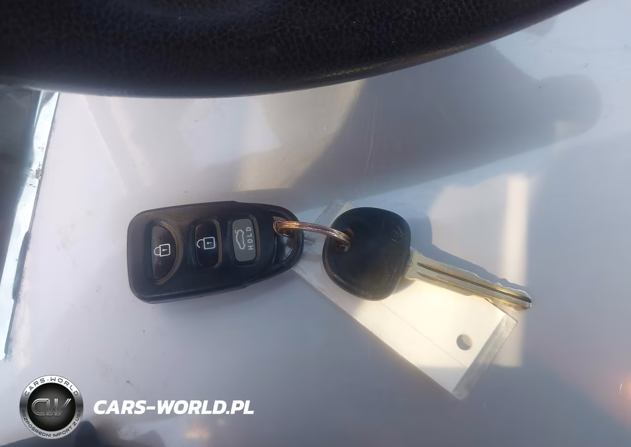 2013 Hyundai Elantra Gls VIN:5NPDH4AE2DH450396 - 11