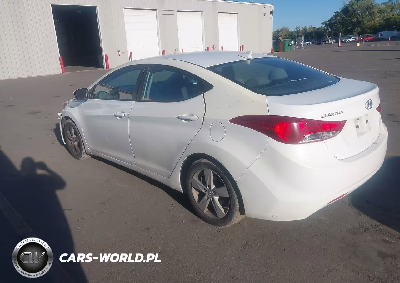 2013 Hyundai Elantra Gls VIN:5NPDH4AE2DH450396 - 3