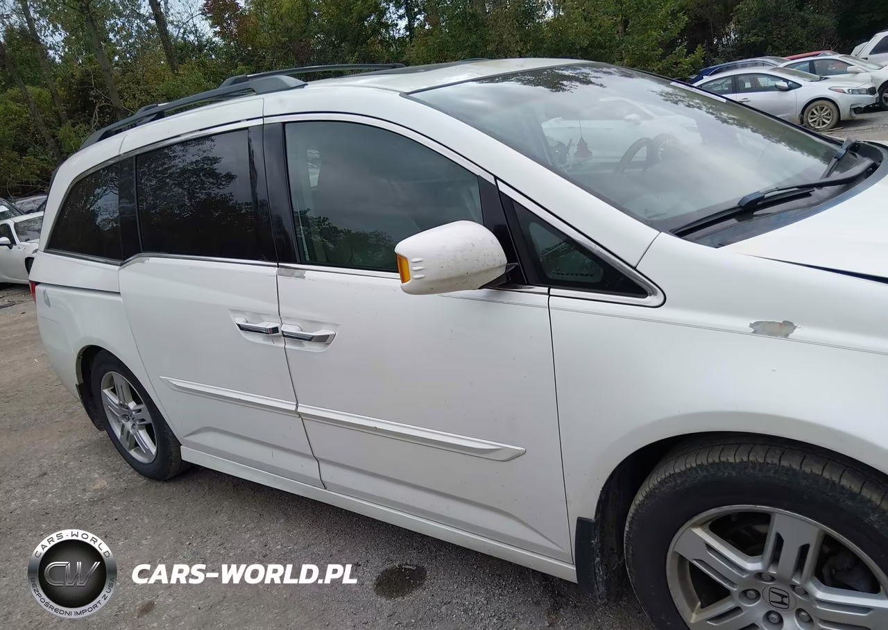 2012 Honda Odyssey Touring-Touring Elite VIN:5FNRL5H97CB131687 - 13