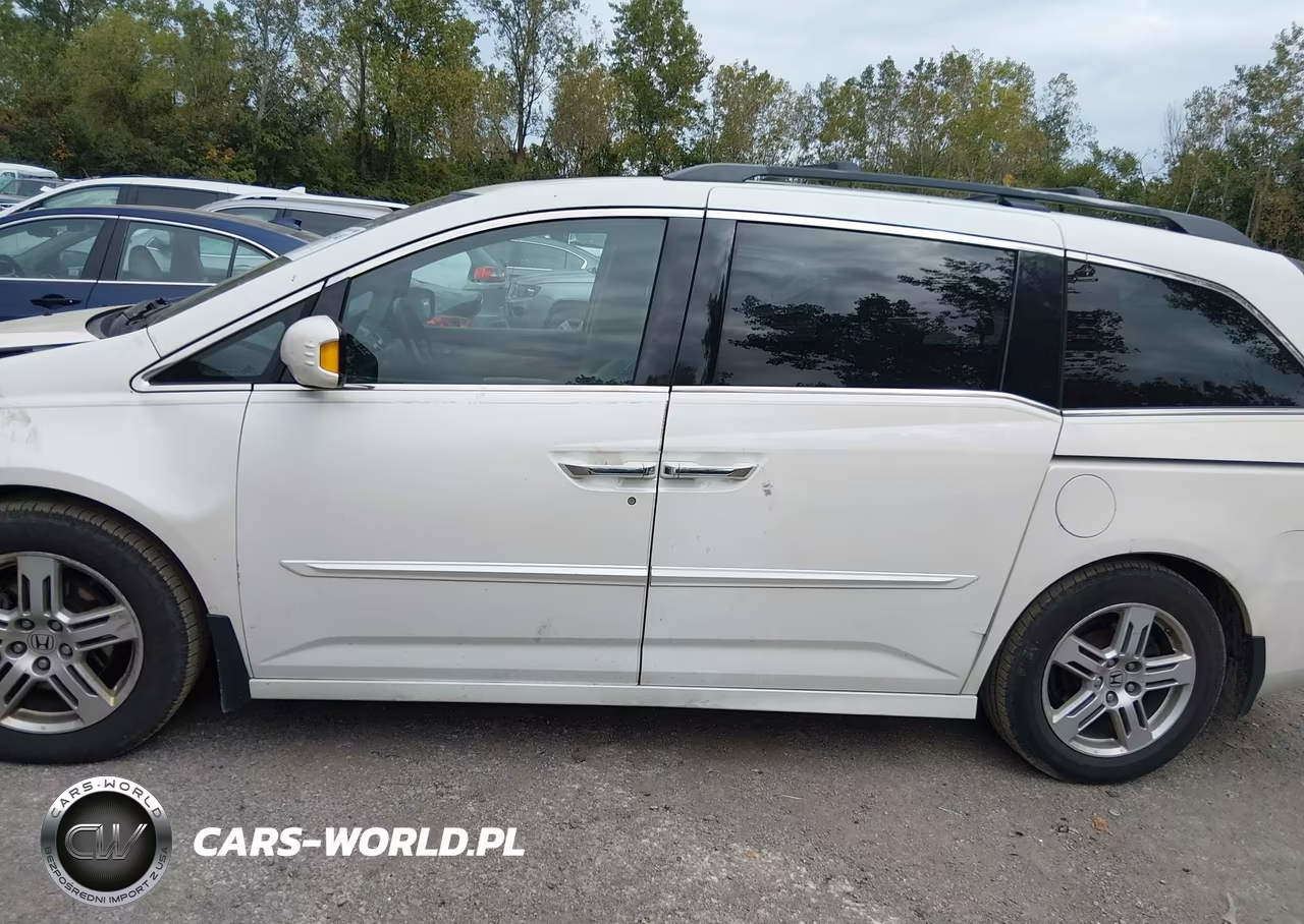 2012 Honda Odyssey Touring-Touring Elite VIN:5FNRL5H97CB131687 - 14