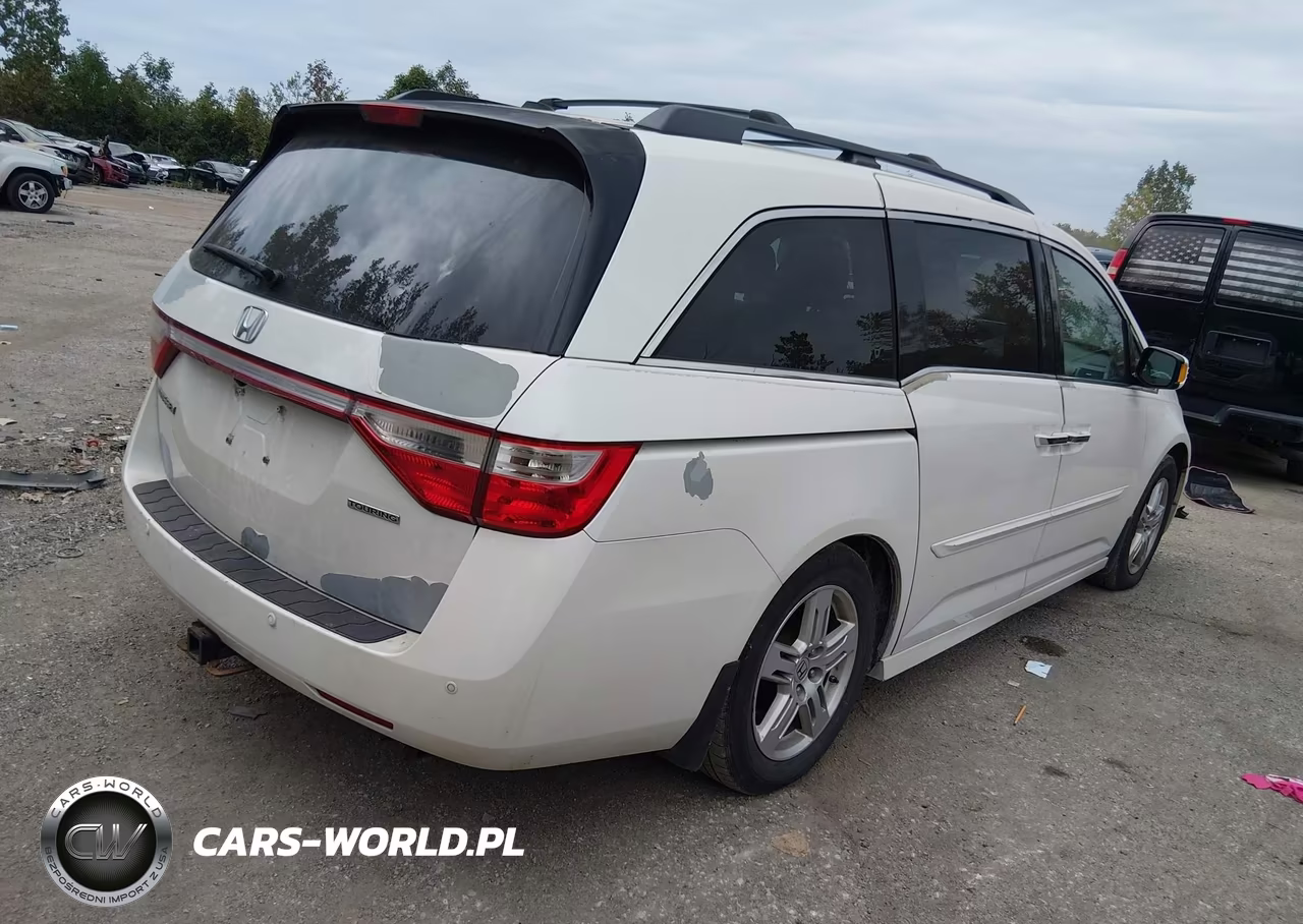 2012 Honda Odyssey Touring-Touring Elite VIN:5FNRL5H97CB131687 - 4