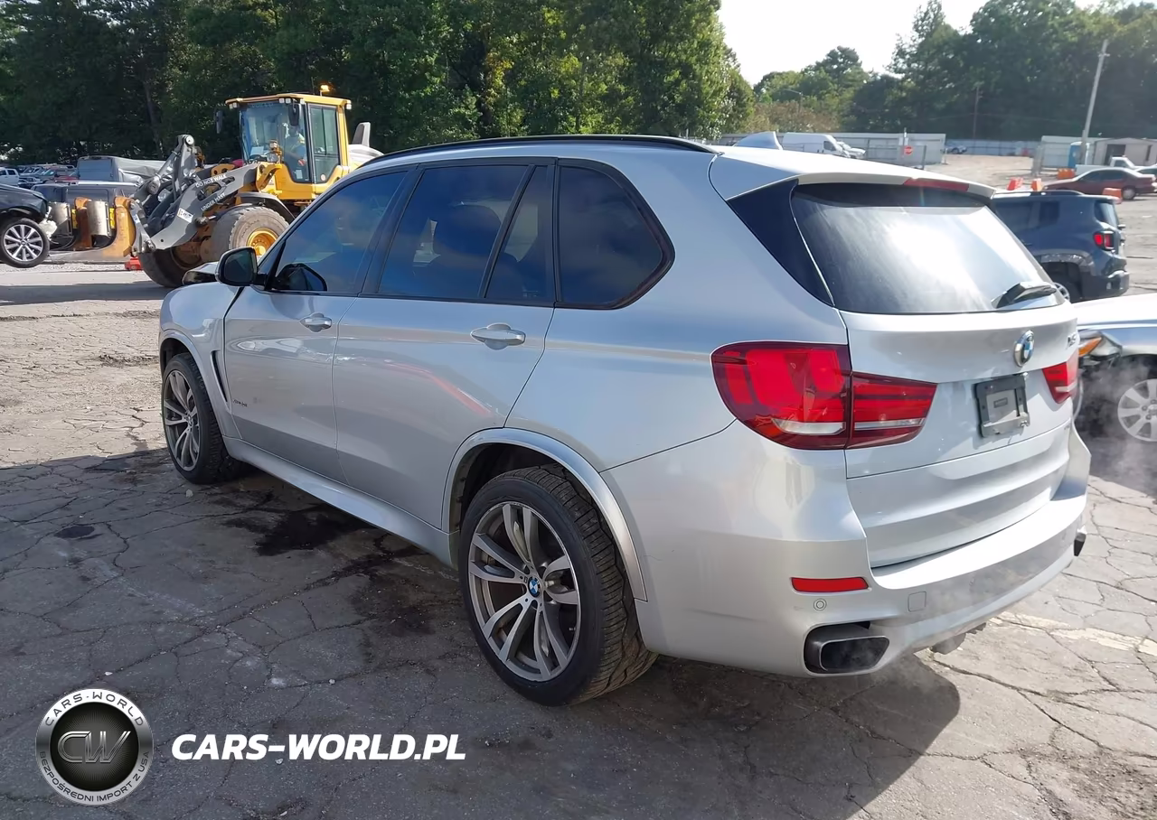 2016 BMW X5 xDrive50I VIN:5UXKR6C58G0J83049 - 3