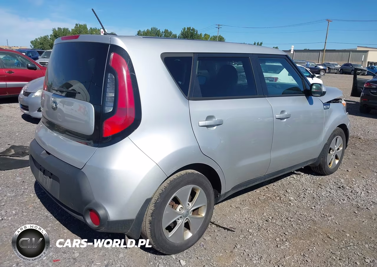 2016 Kia Soul VIN:KNDJN2A21G7828660 - 4