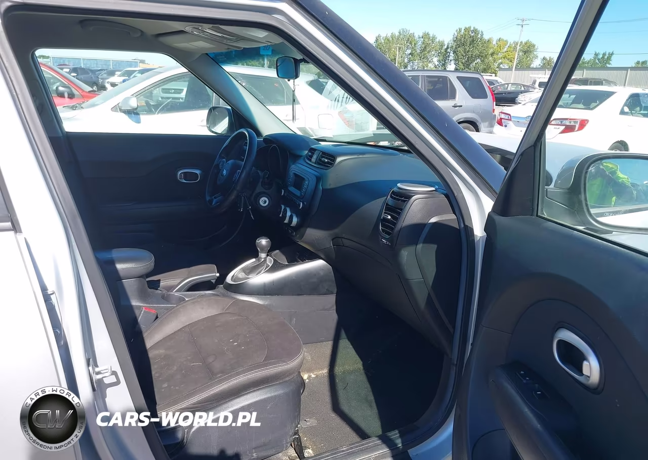 2016 Kia Soul VIN:KNDJN2A21G7828660 - 5