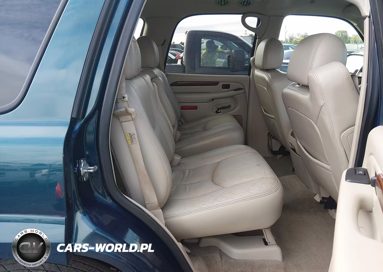 2004 Cadillac Escalade Standard VIN:1GYEK63N44R283797 - 8