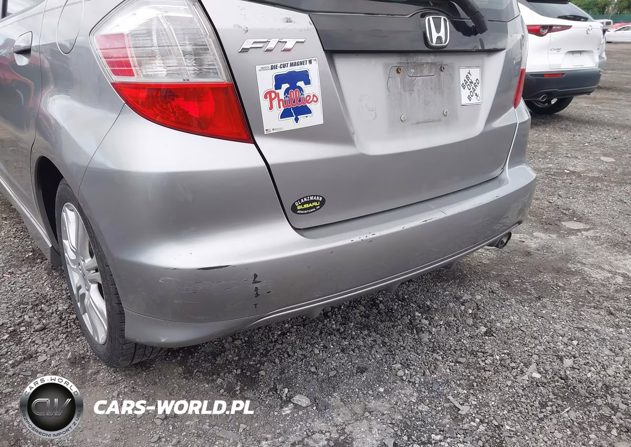 2009 Honda Fit Sport VIN:JHMGE88469S030030 - 13