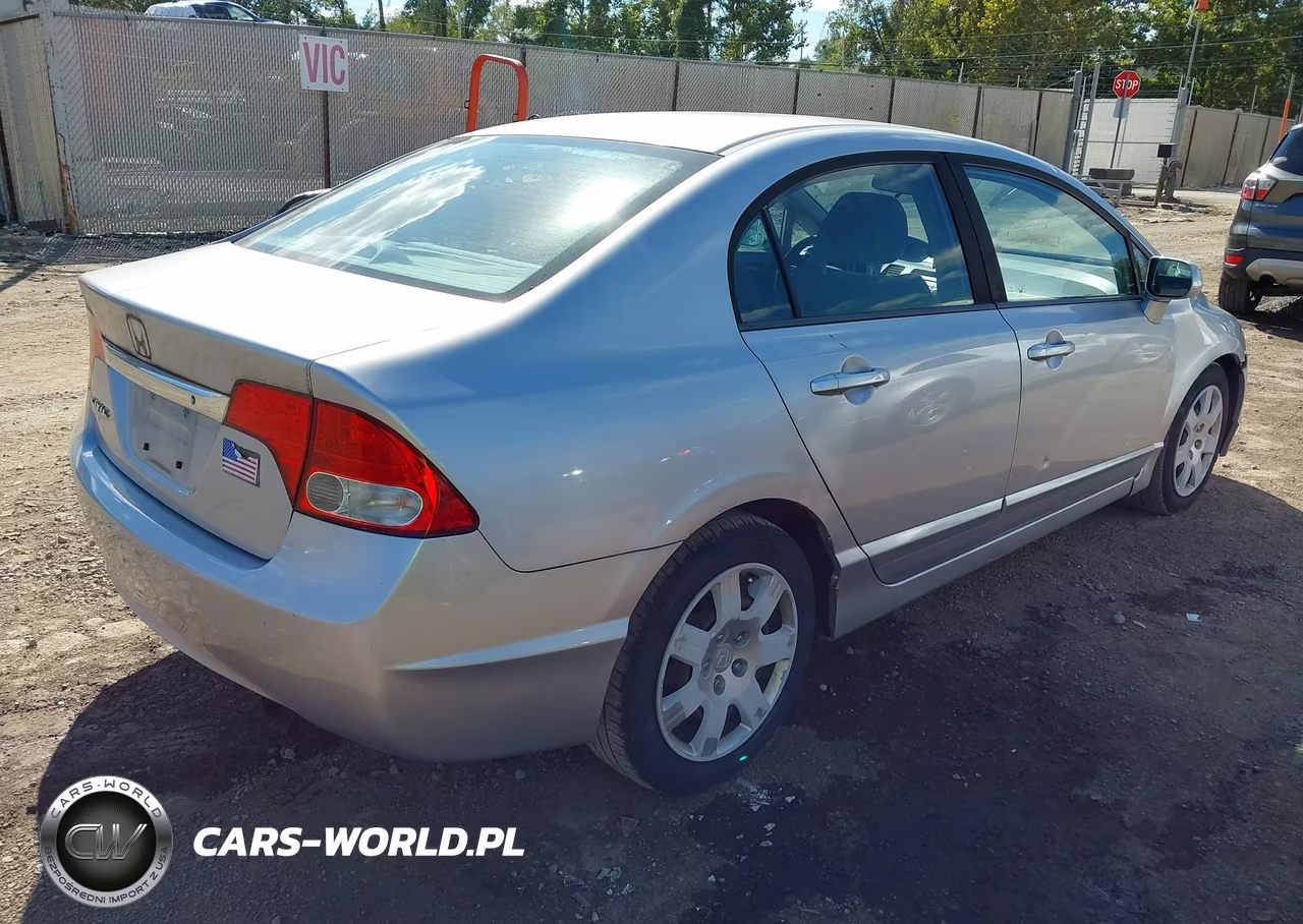 2010 Honda Civic Lx VIN:19XFA1F57AE086609 - 4