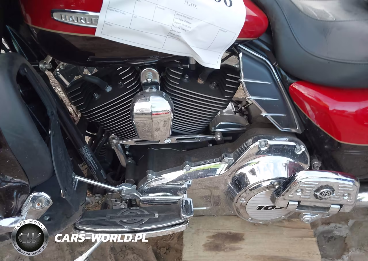 2011 Harley-Davidson Flhtk VIN:1HD1KEM19BB656864 - 9