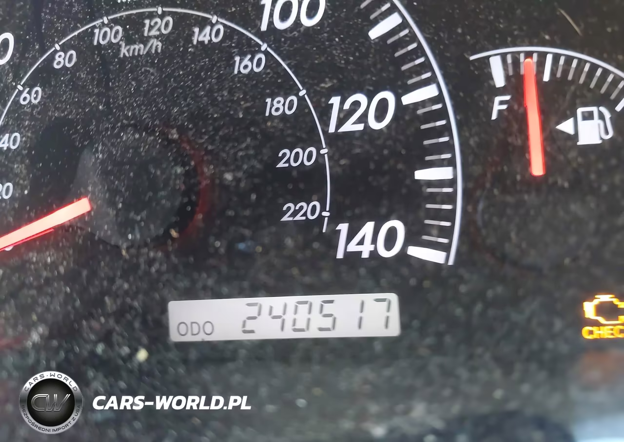 2005 Toyota Camry Le VIN:4T1BE32K45U003313 - 15
