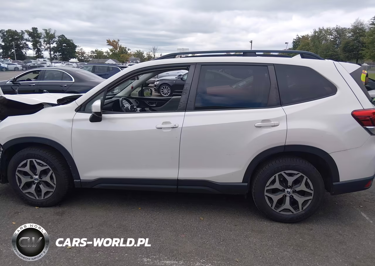 2019 Subaru Forester Premium VIN:JF2SKAEC4KH433824 - 14