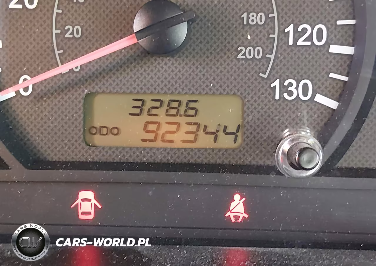 2005 Hyundai Accent Gls VIN:KMHCG45C95U590262 - 16