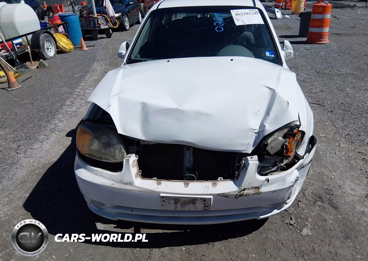 2005 Hyundai Accent Gls VIN:KMHCG45C95U590262 - 6