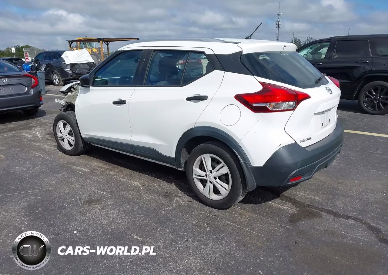 2019 Nissan Kicks S VIN:3N1CP5CU9KL510960 - 3