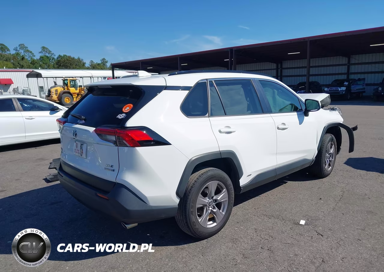 2023 Toyota Rav4 Hybrid Xle VIN:JTMRWRFV1PD205021 - 4