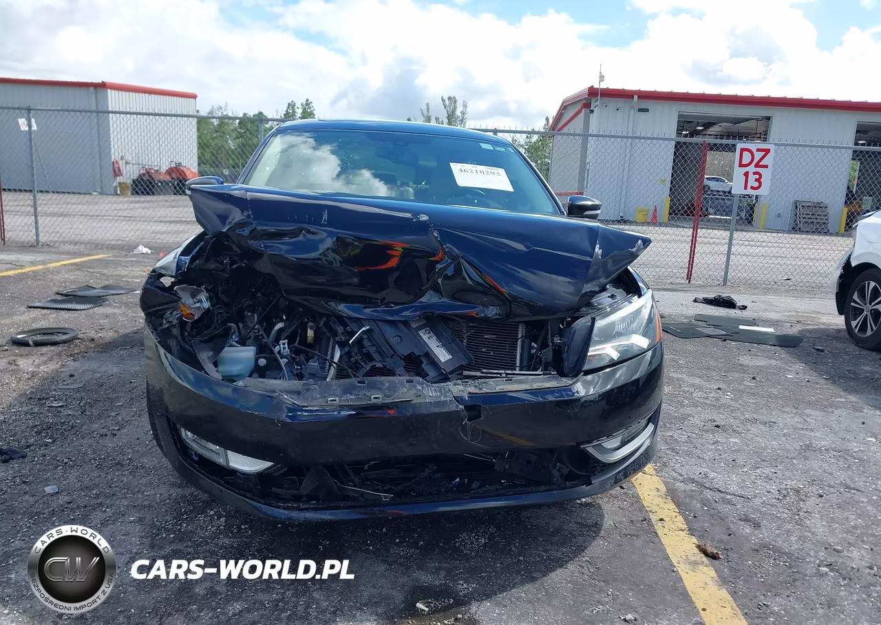 2015 Volkswagen Passat 2.0L Tdi Sel Premium VIN:1VWCV7A35FC041664 - 11